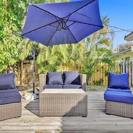 Beautiful 4 Bedrooms/Pool/Walk To Beach Deerfield Beach Exteriör bild