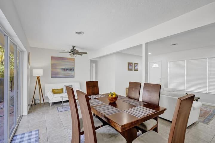 Beautiful 4 Bedrooms/Pool/Walk To Beach Deerfield Beach Exteriör bild