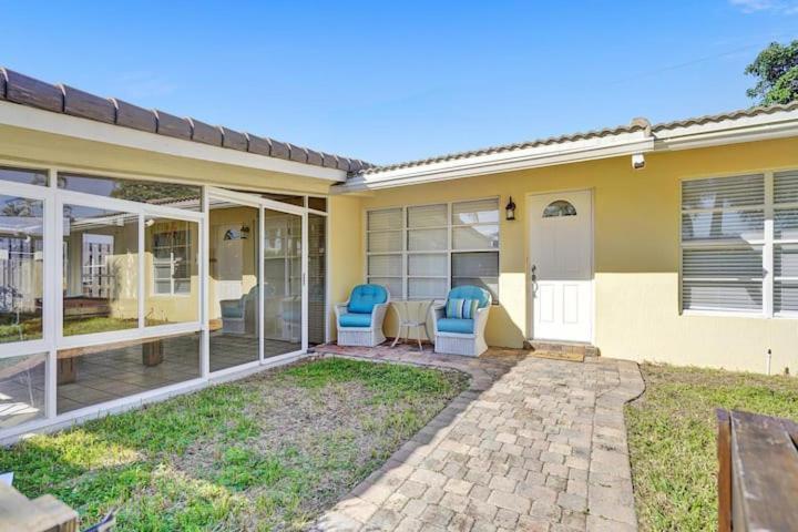 Beautiful 4 Bedrooms/Pool/Walk To Beach Deerfield Beach Exteriör bild